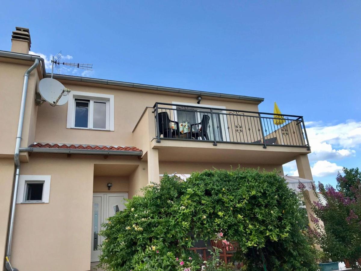 Apartman Laura Tribunj  Luaran gambar