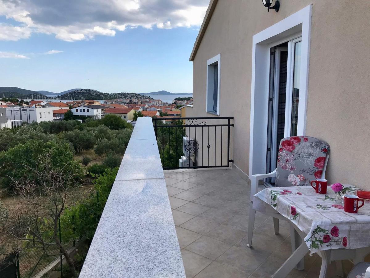 Apartman Laura Tribunj  Luaran gambar